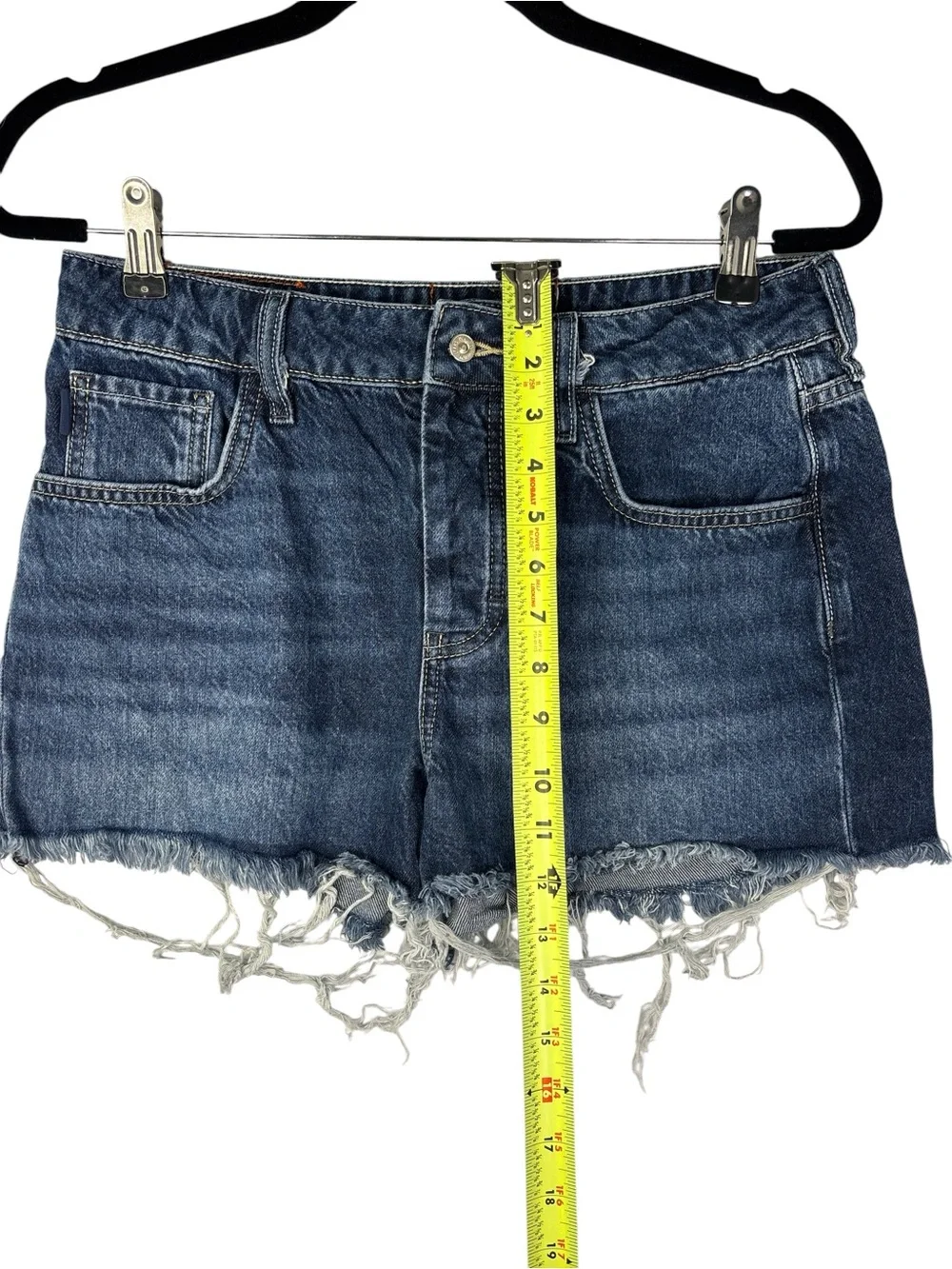 High-Rise Distressed Denim‎ Cutoff Shorts - Dark Blue